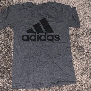 ‼️ SOLD ‼️Adidas T-shirt